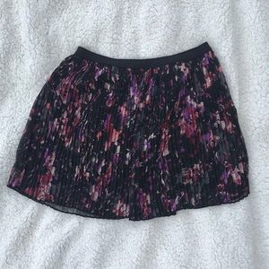 Pleated mini skirt